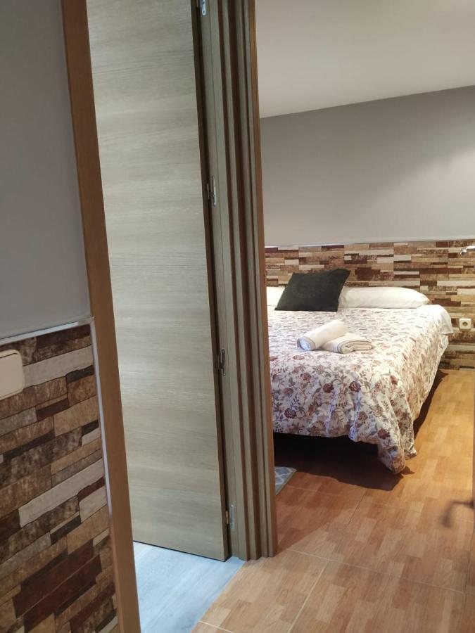 Apartamentos Deluxe Barajas Madrid Exterior foto
